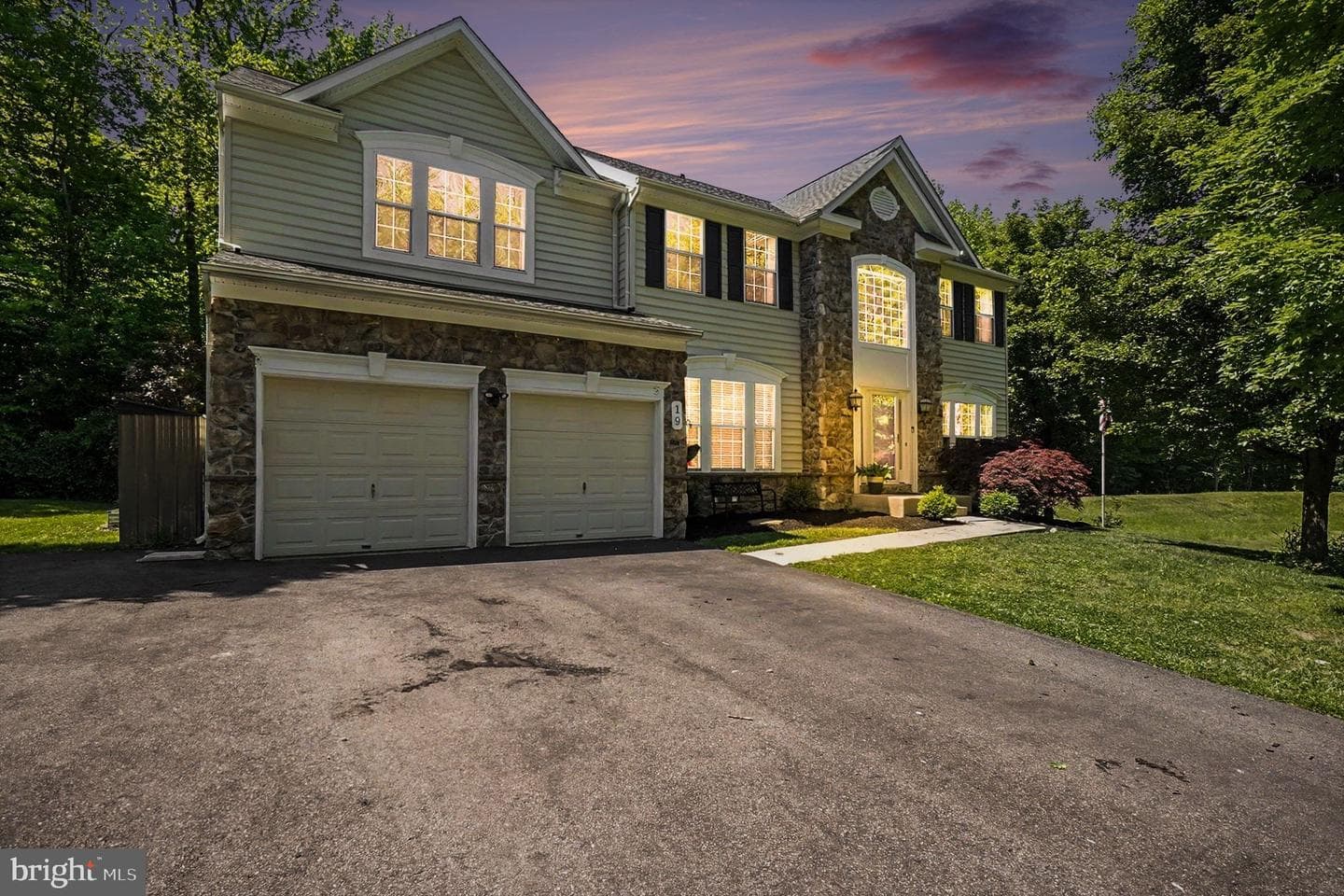 19 Crescent Links Drive photo 3