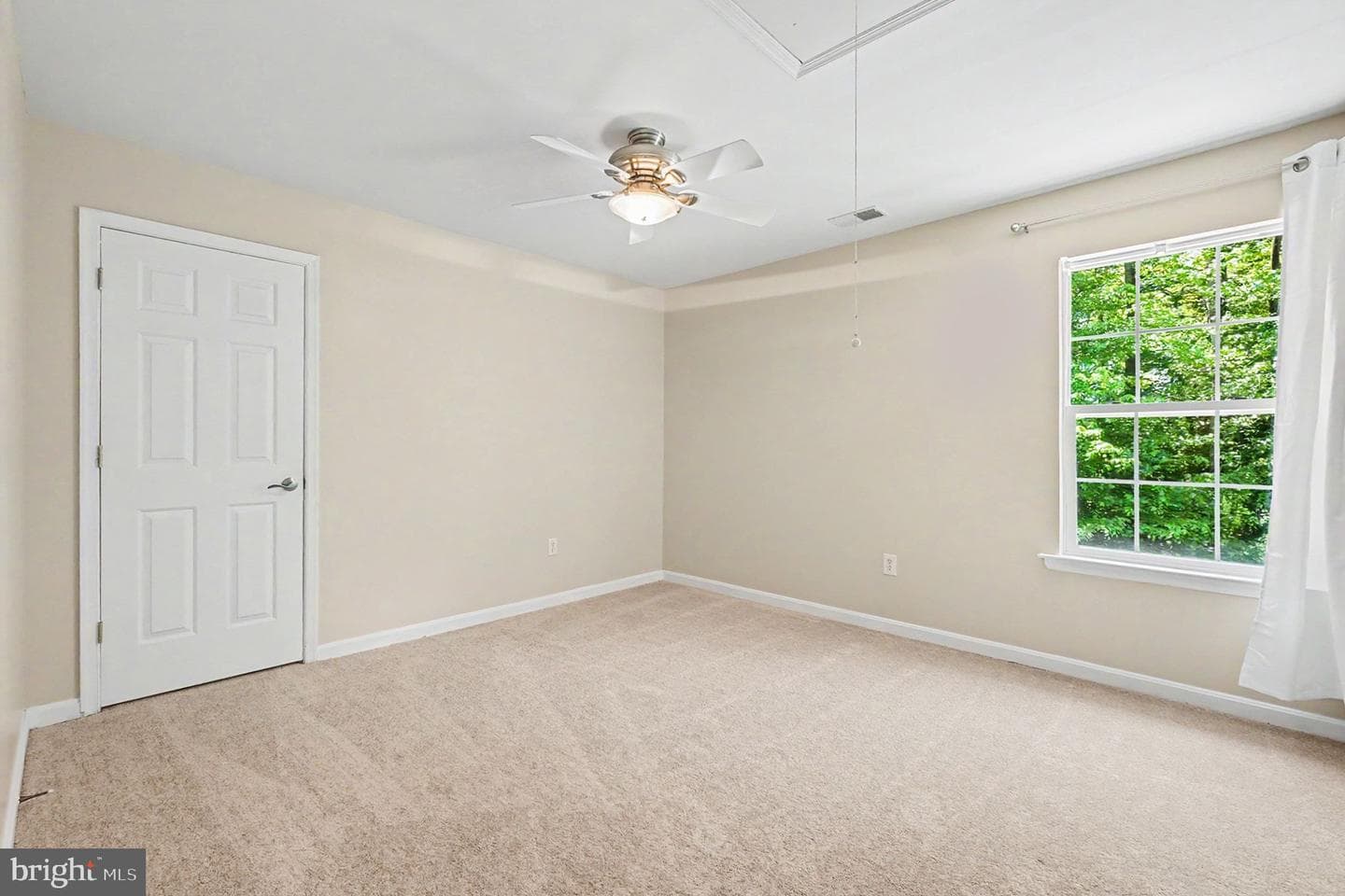 19 Crescent Links Drive photo 41