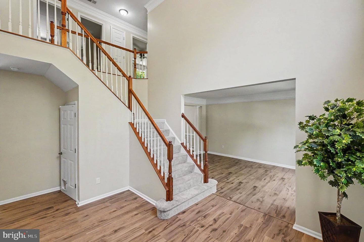 19 Crescent Links Drive photo 5