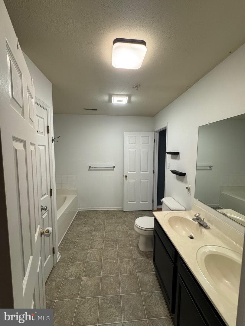 240 Mike Drive photo 19