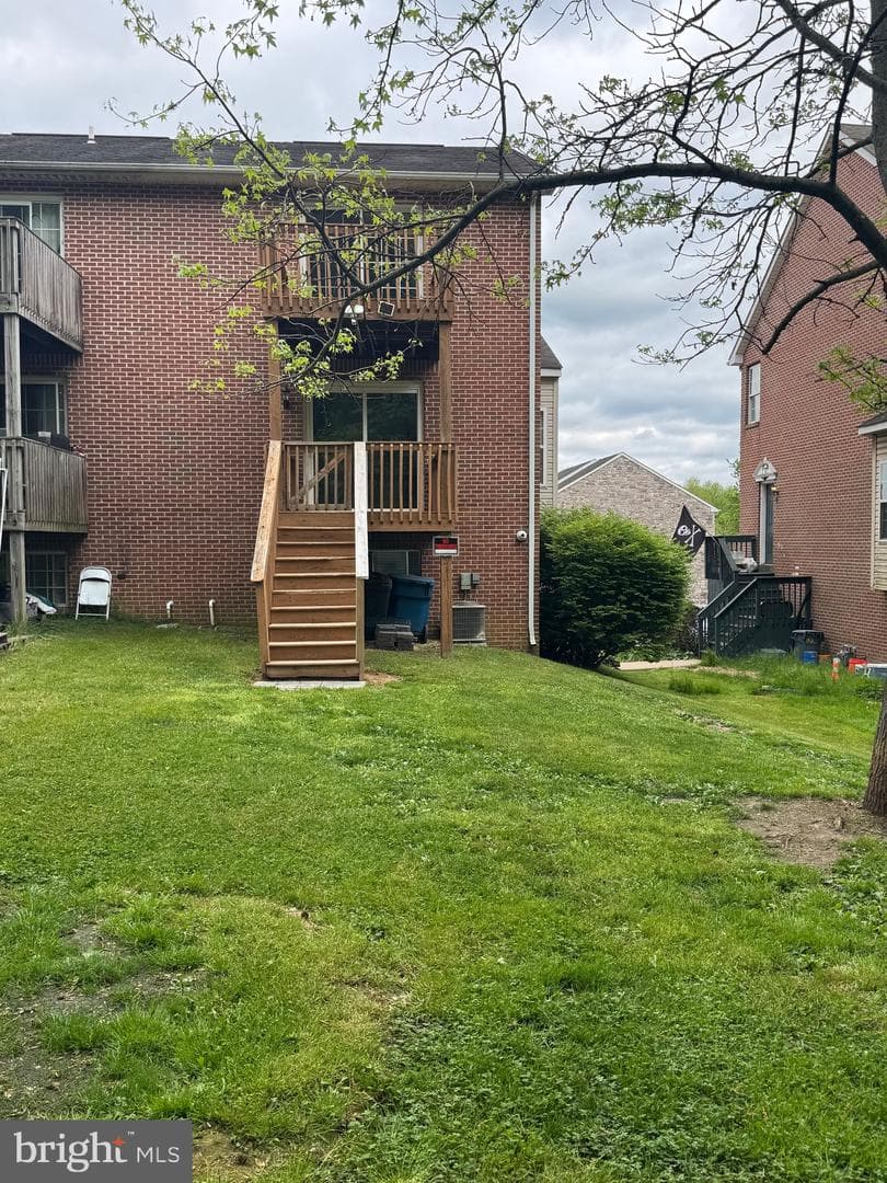 240 Mike Drive photo 27