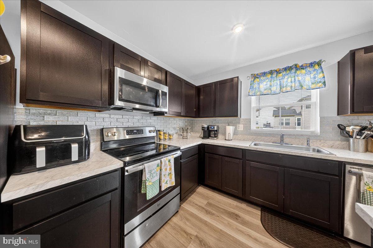 2 Ridgely Forest Drive photo 7