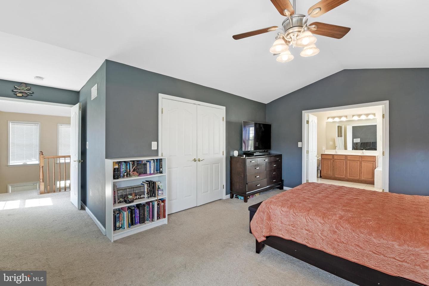 106 Cove Point Way photo 22