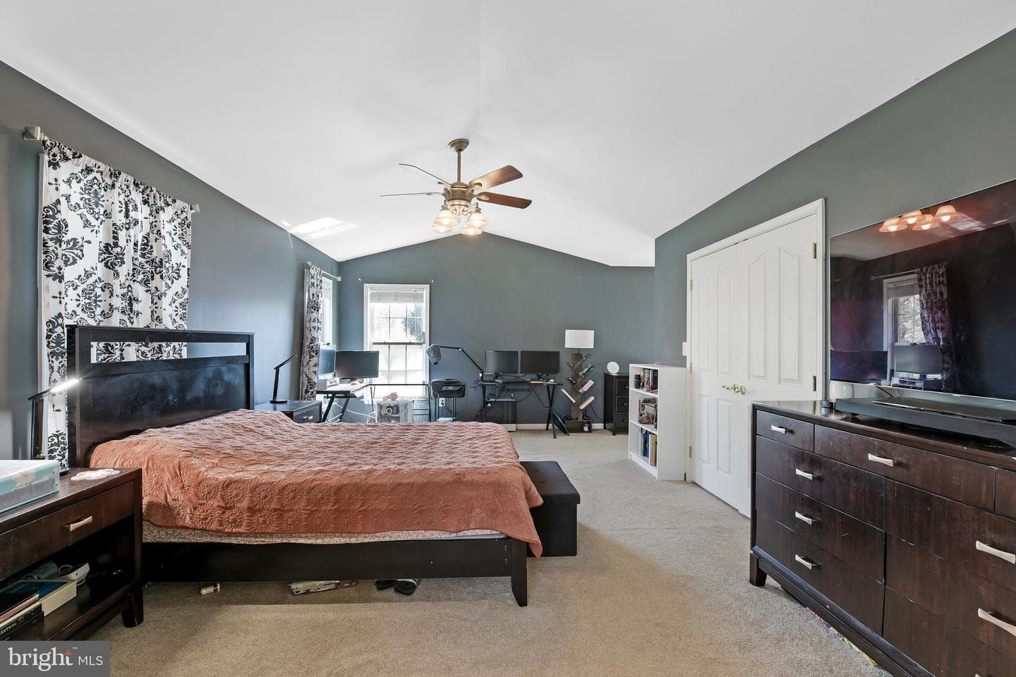 106 Cove Point Way photo 23
