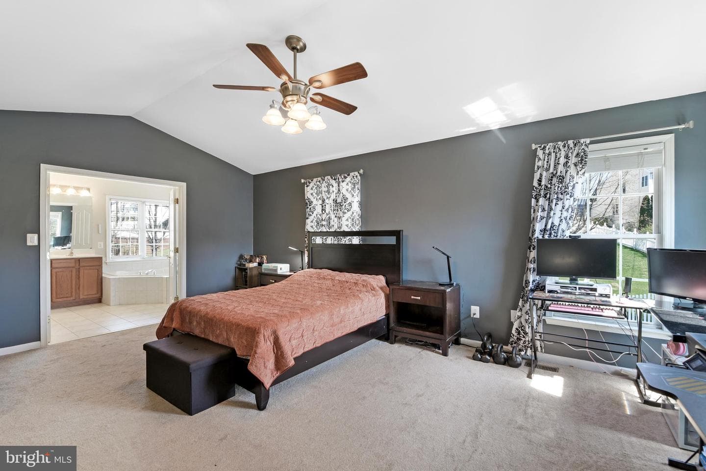 106 Cove Point Way photo 24