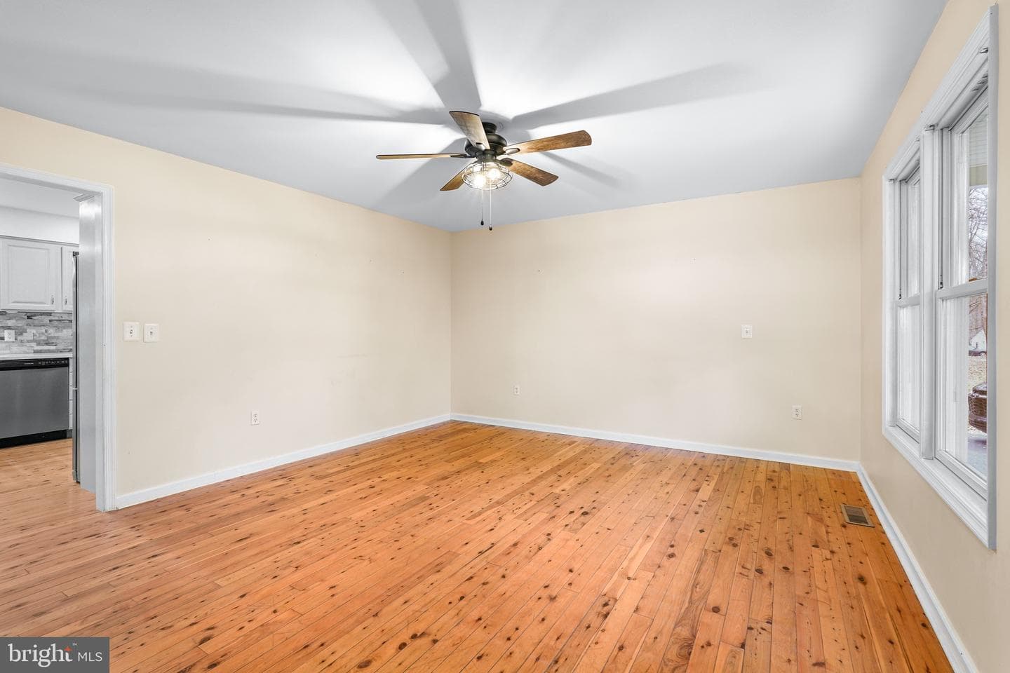 64 Barnett Drive photo 7