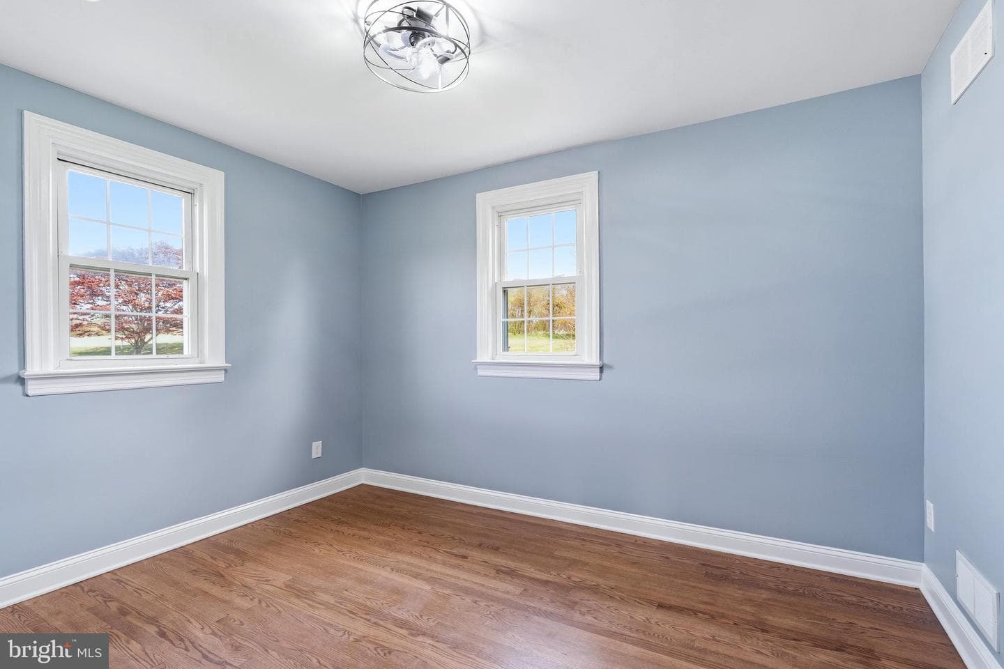 245 Theodore Road photo 16