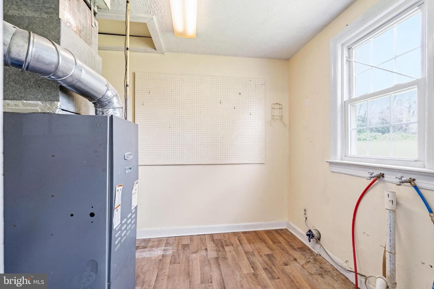 245 Theodore Road photo 18