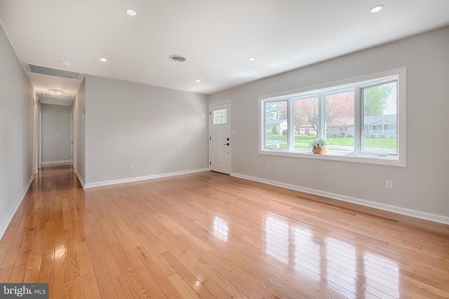 17 Foxtail Drive photo 5
