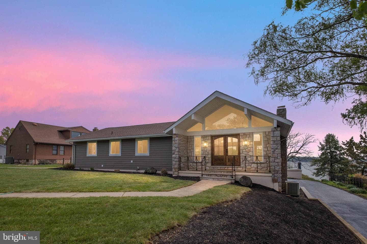 192 Rolling Avenue photo 6