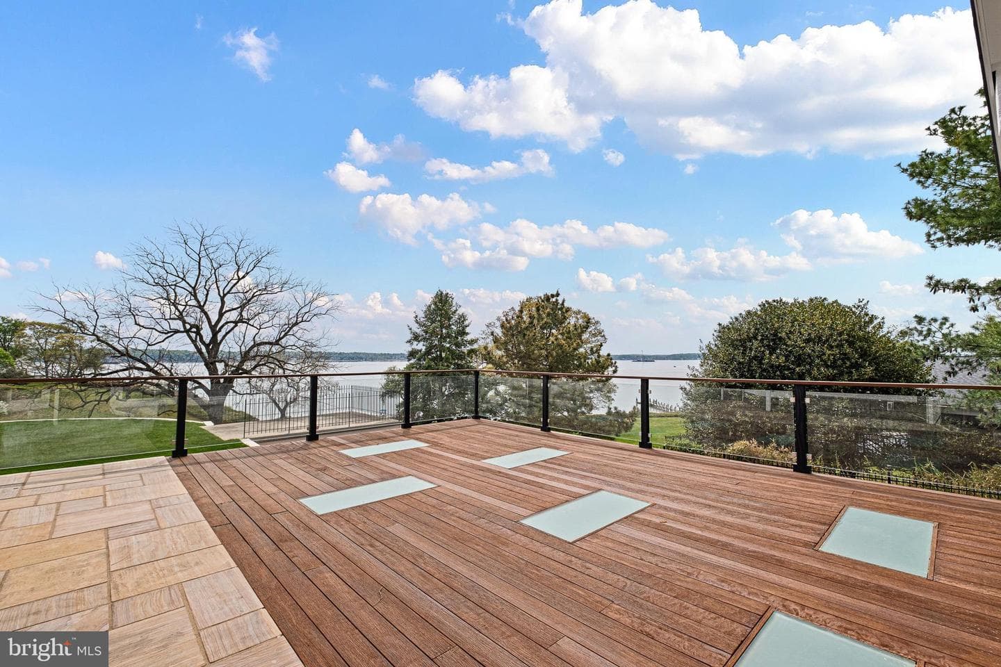 192 Rolling Avenue photo 60
