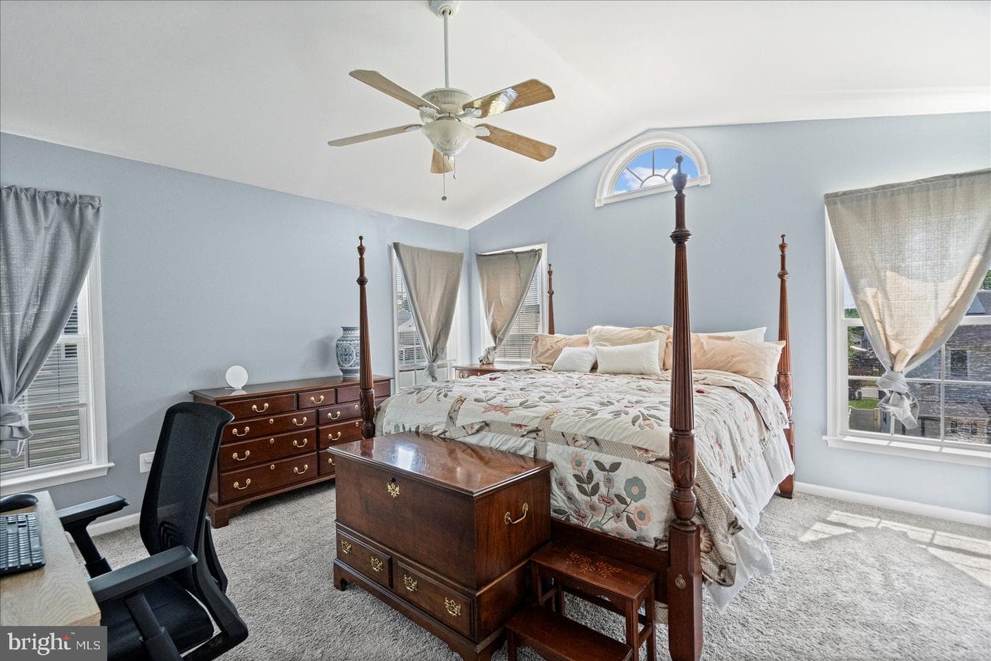 111 Cove Point Way photo 25
