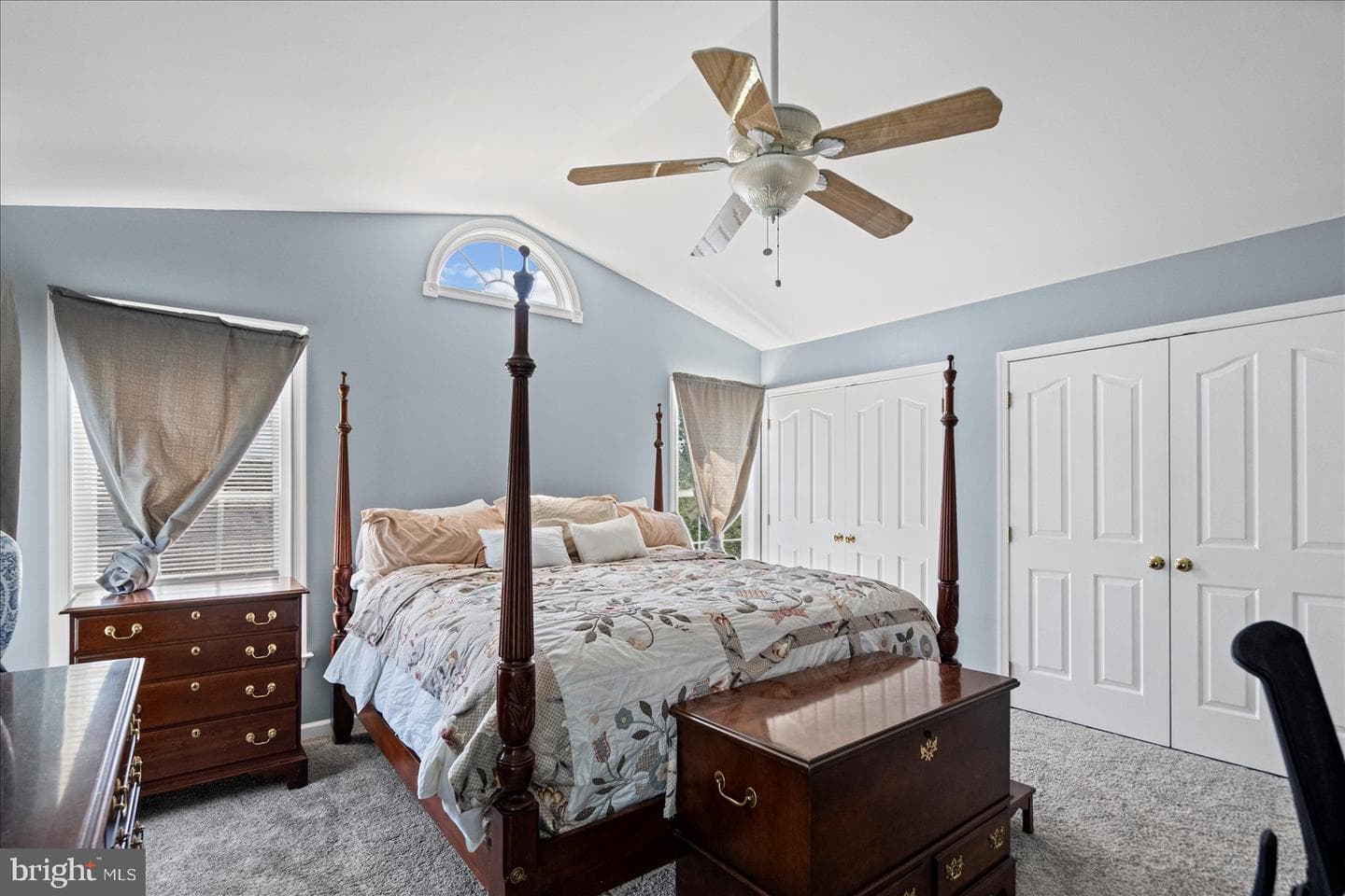 111 Cove Point Way photo 27