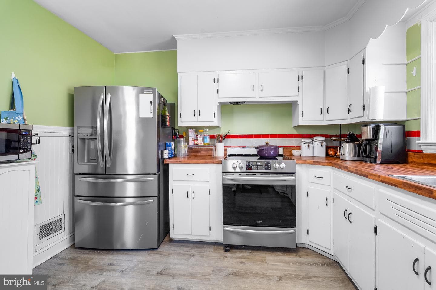 5987 Telegraph Road photo 21