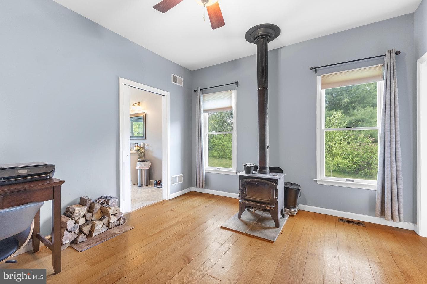 143 Clemencia Road photo 24