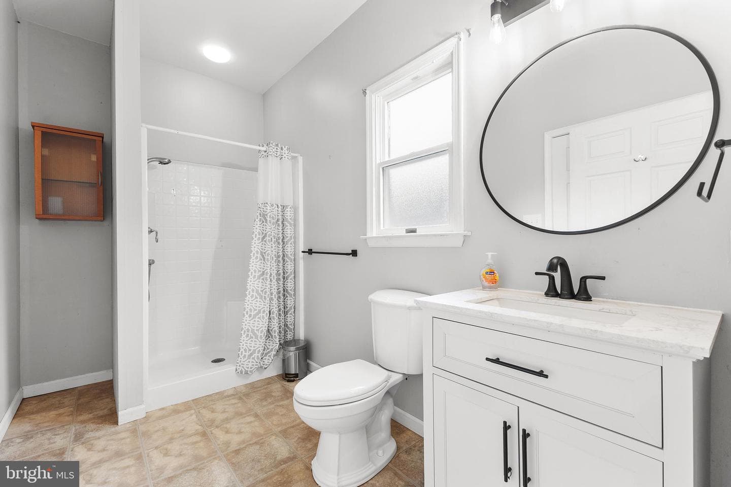 143 Clemencia Road photo 31