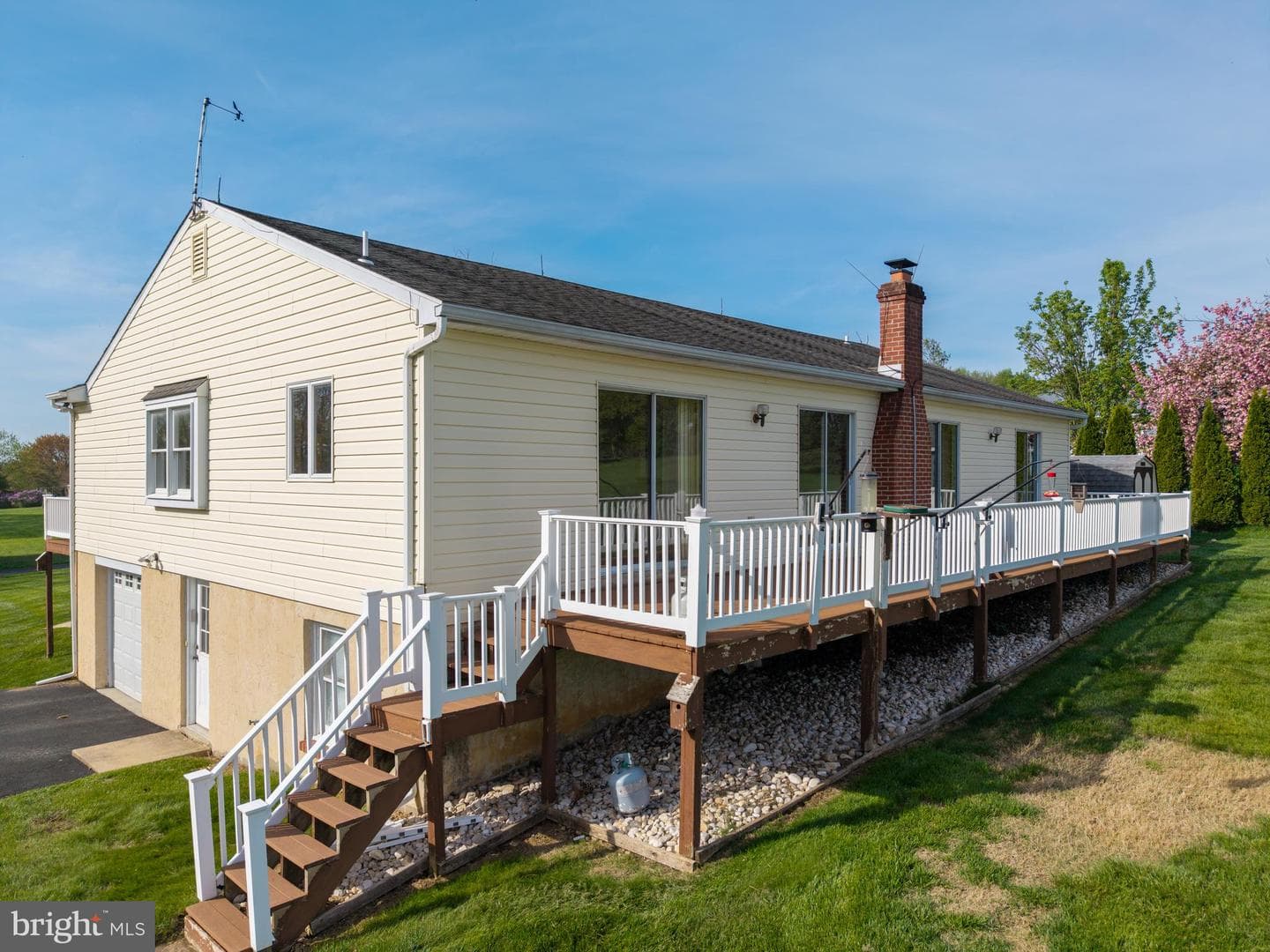 9 Drake Road photo 27