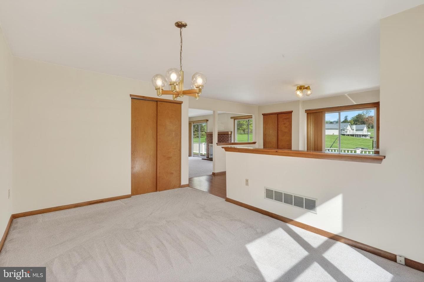 9 Drake Road photo 8