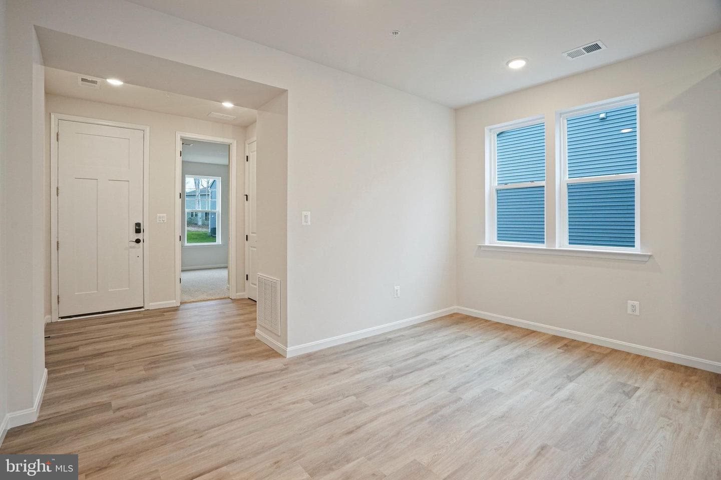 120 Catalpa Drive photo 12