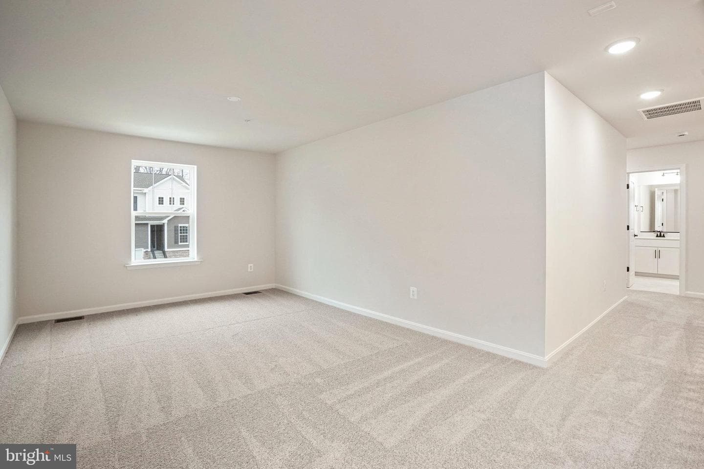 120 Catalpa Drive photo 24