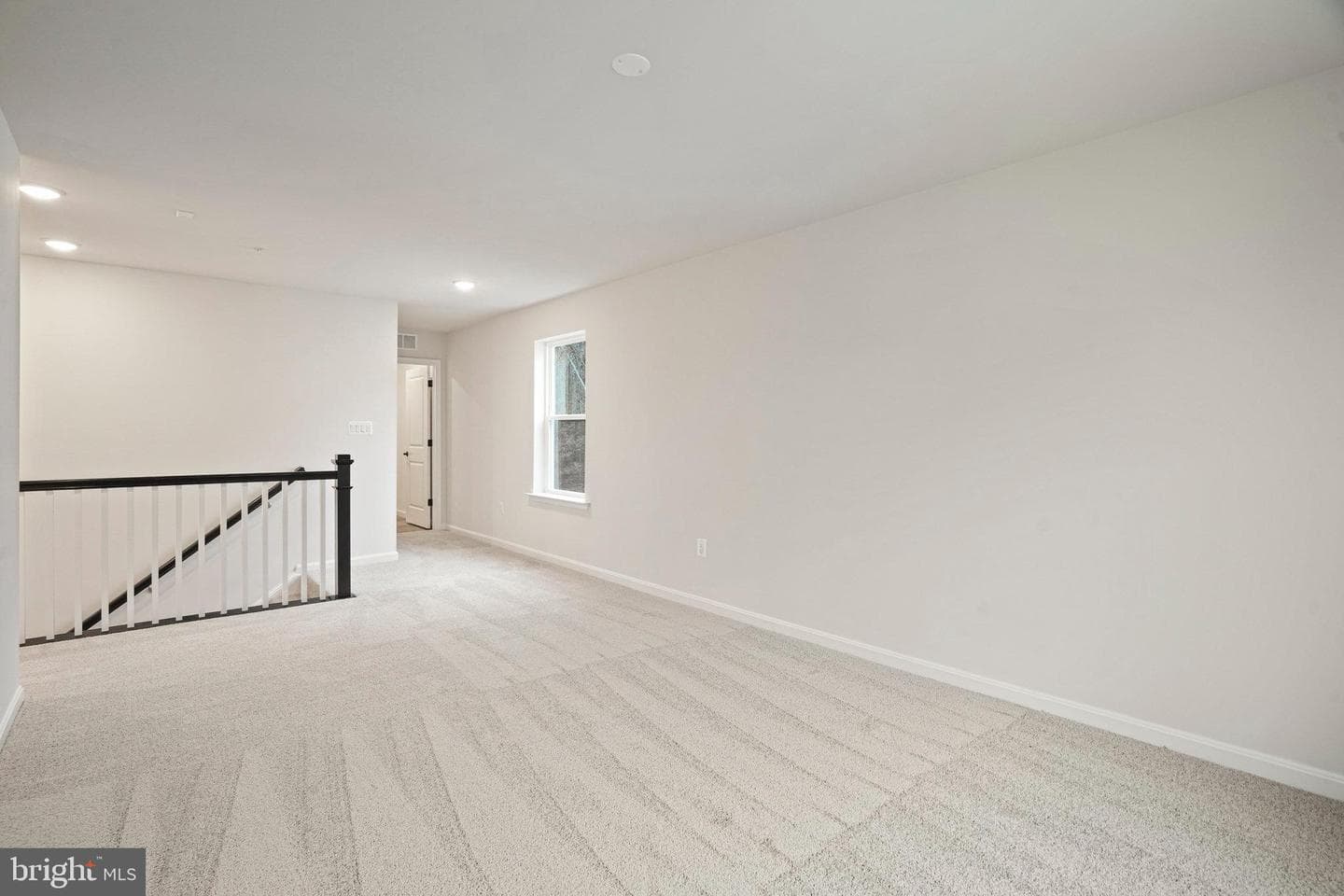 120 Catalpa Drive photo 25