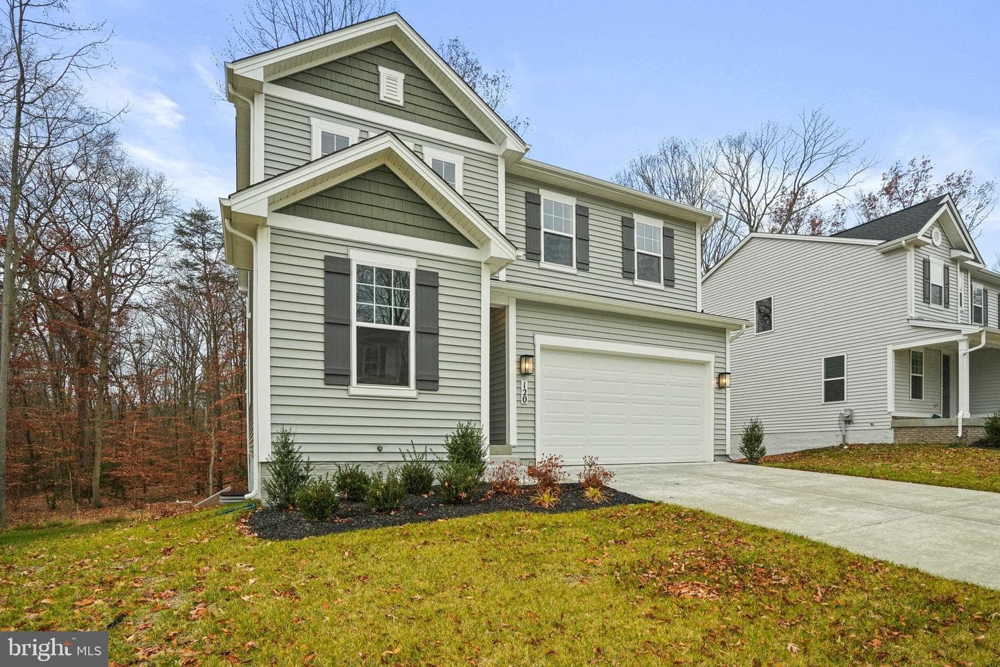 120 Catalpa Drive photo 3