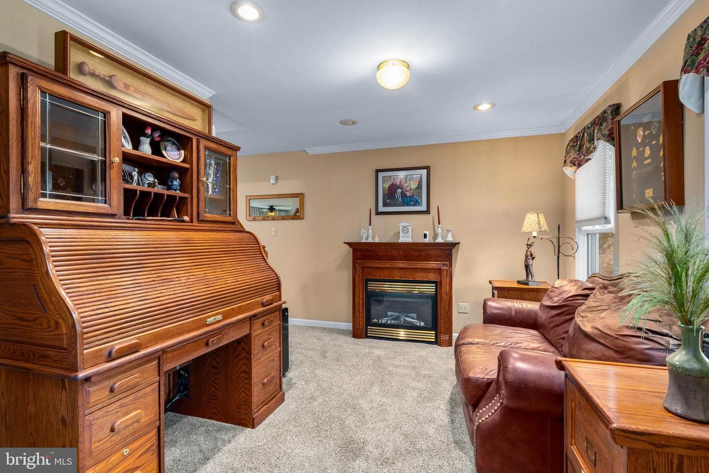 85 Woodcrest photo 3