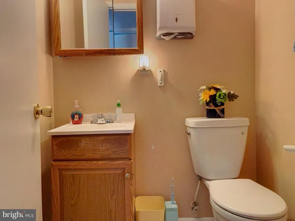 1670 Liberty Grove Road photo 10