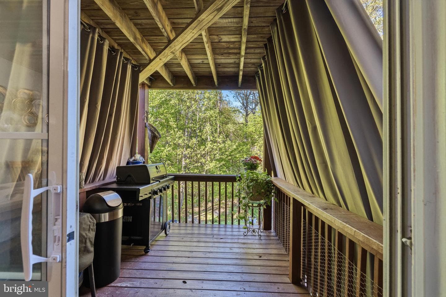 40 Hickory Drive photo 12