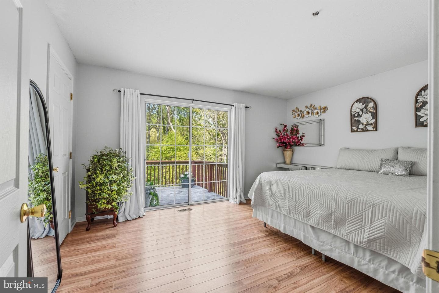 40 Hickory Drive photo 15