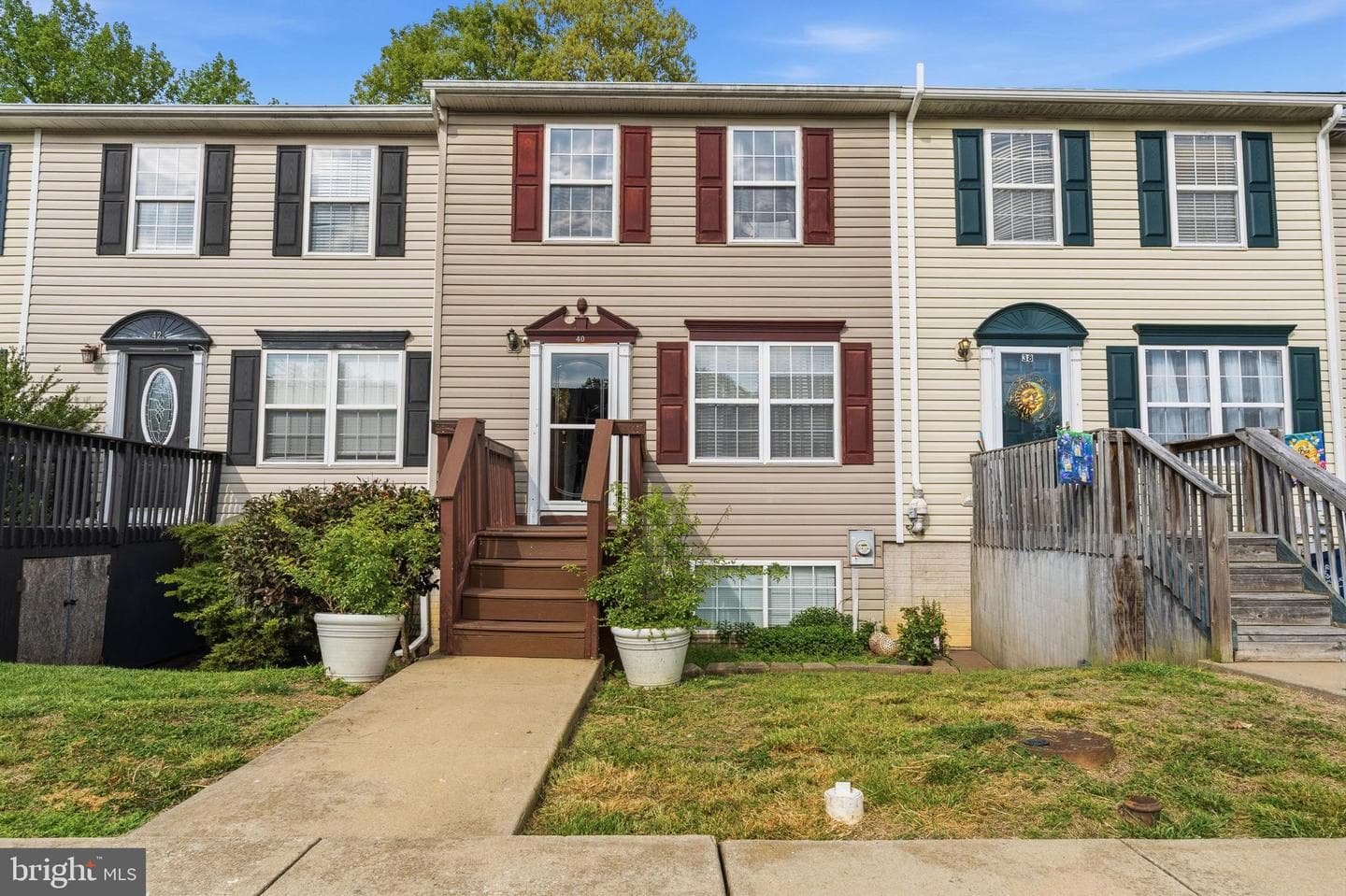 40 Hickory Drive photo 2