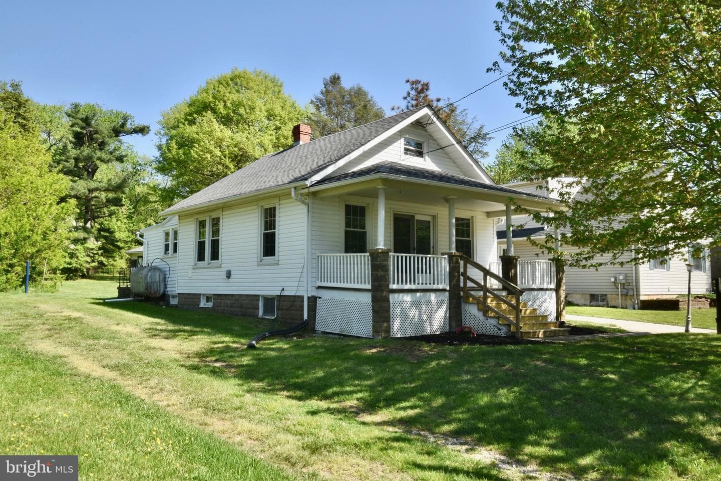 944 Frenchtown Road photo 2