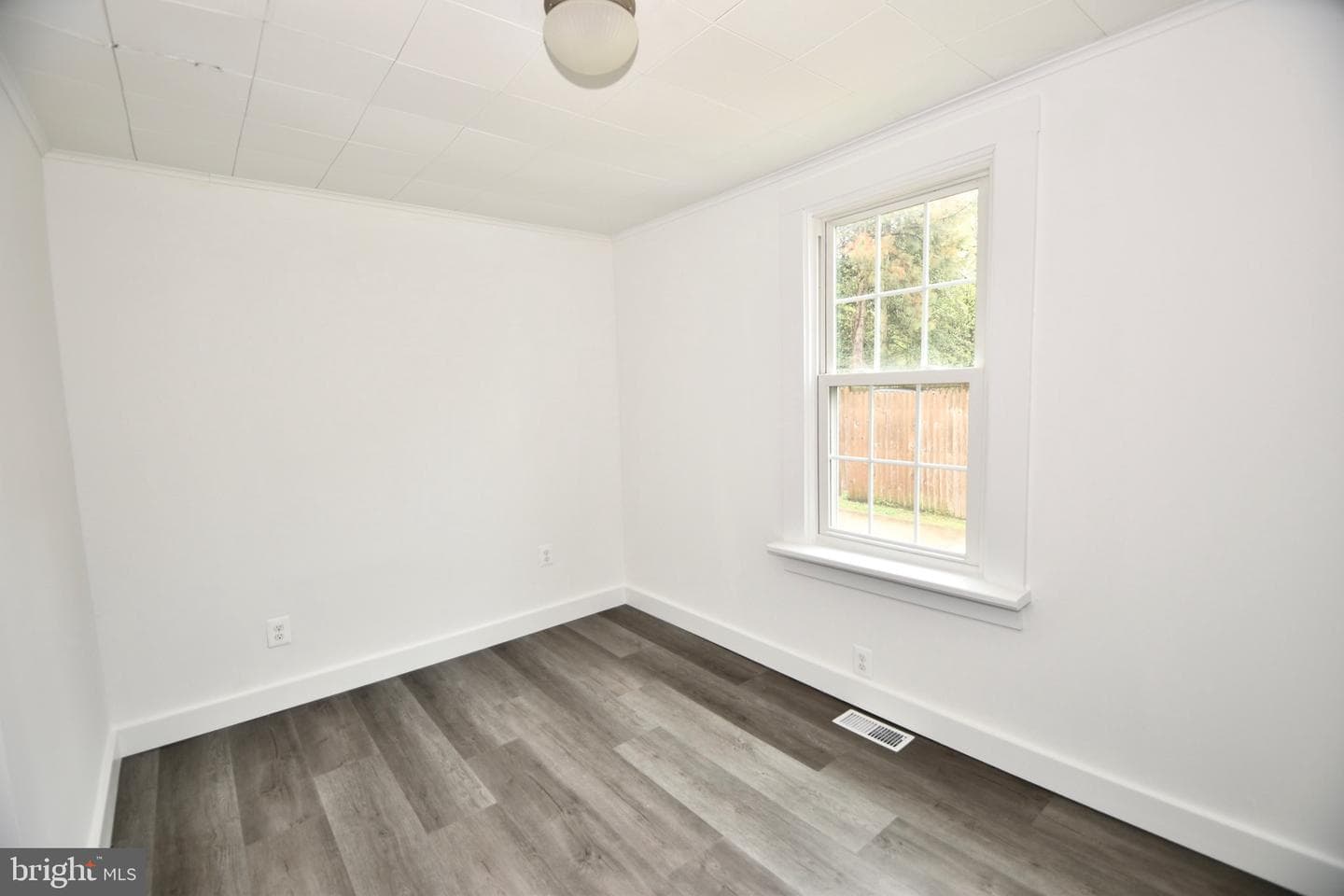 944 Frenchtown Road photo 22
