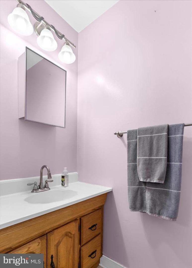 12 Leeward Court photo 13