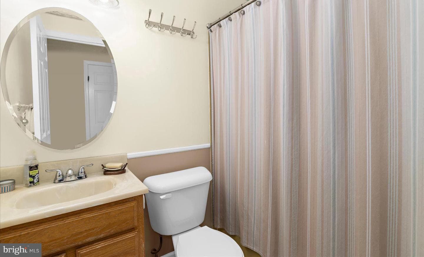 12 Leeward Court photo 16