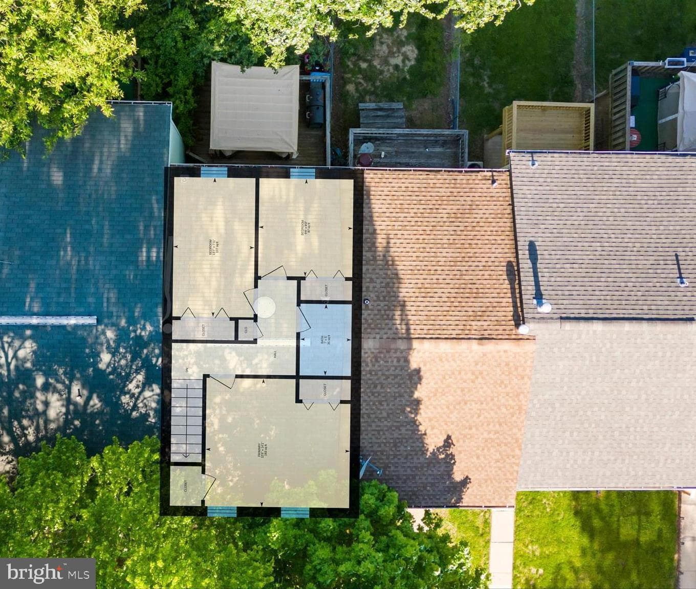 12 Leeward Court photo 31