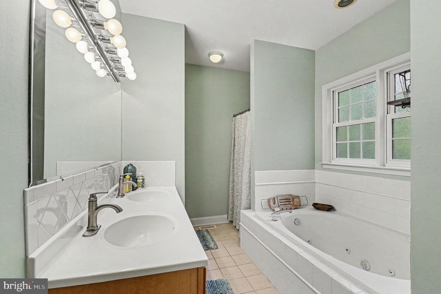 67 Yarmouth Lane photo 12