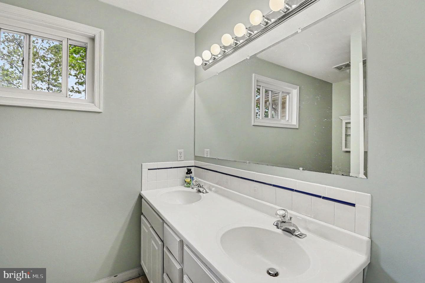 67 Yarmouth Lane photo 19