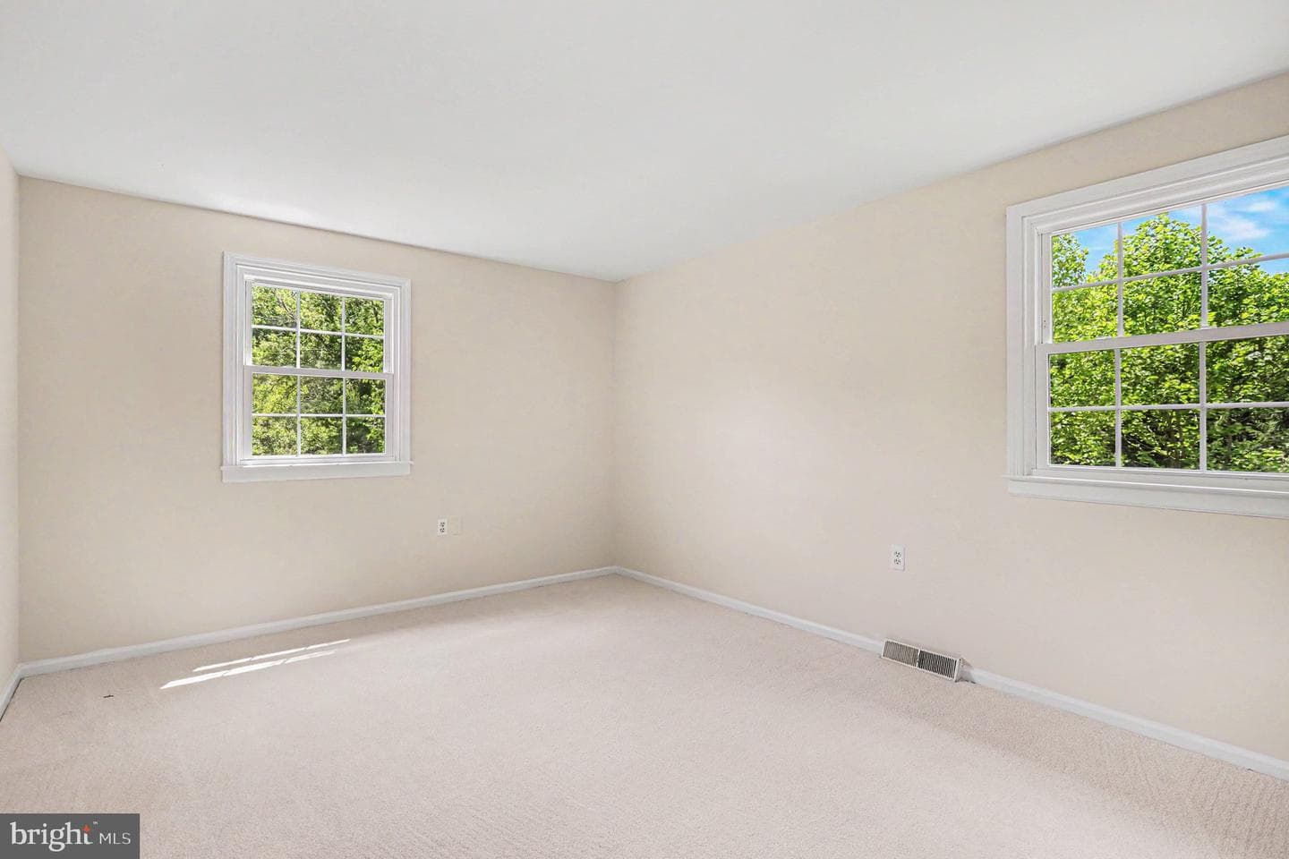 31 Filbert Lane photo 32