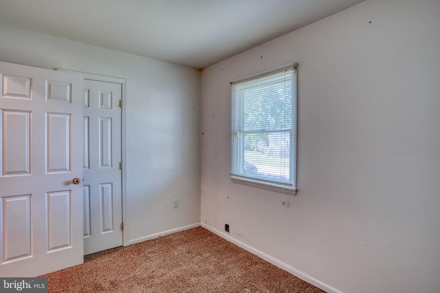 281 Sycamore Road photo 19