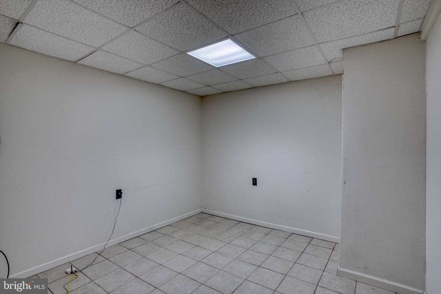 281 Sycamore Road photo 32