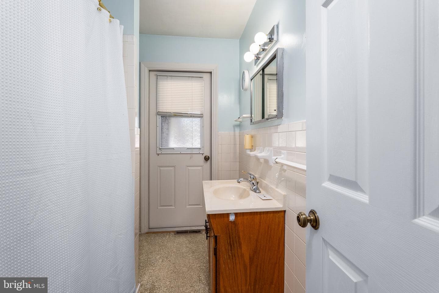 56 Highland Avenue photo 21