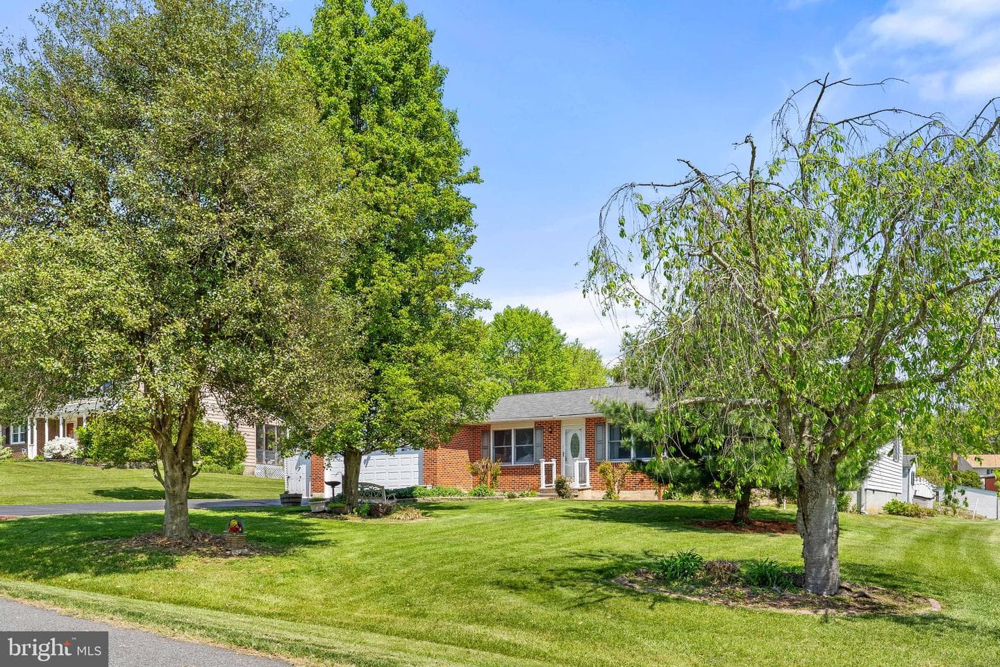 56 Highland Avenue photo 3