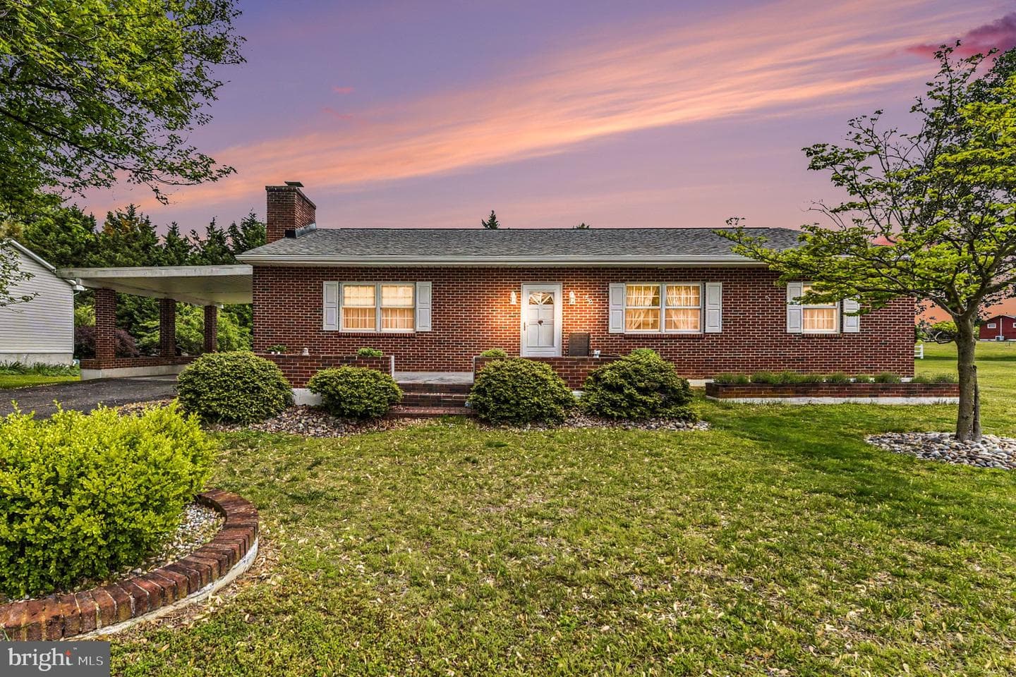 52 Arden Road photo 33