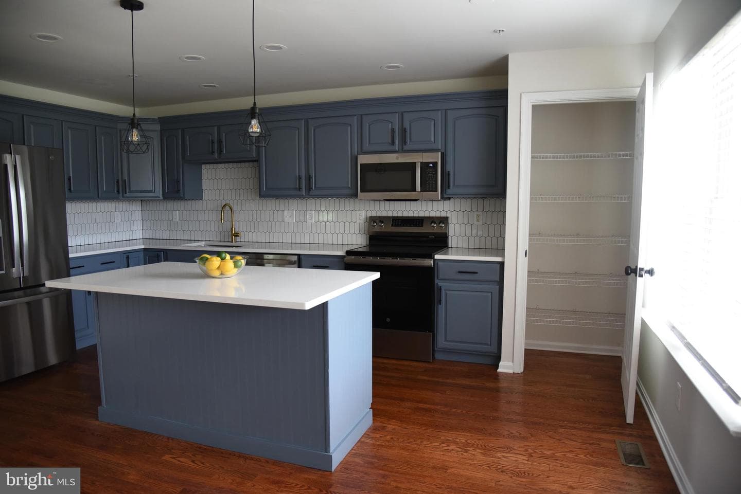 102 Maple Leaf Drive photo 14