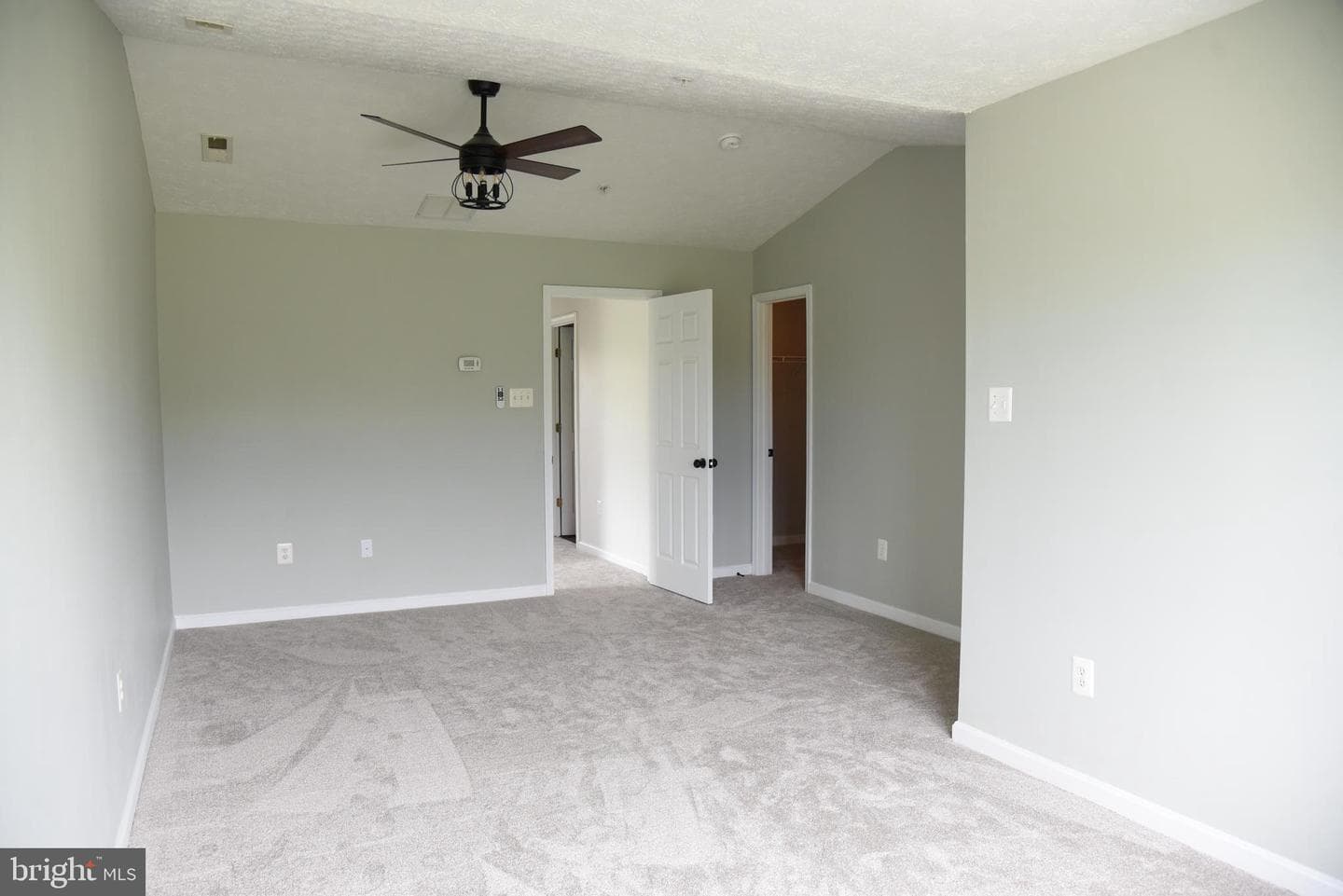 102 Maple Leaf Drive photo 21