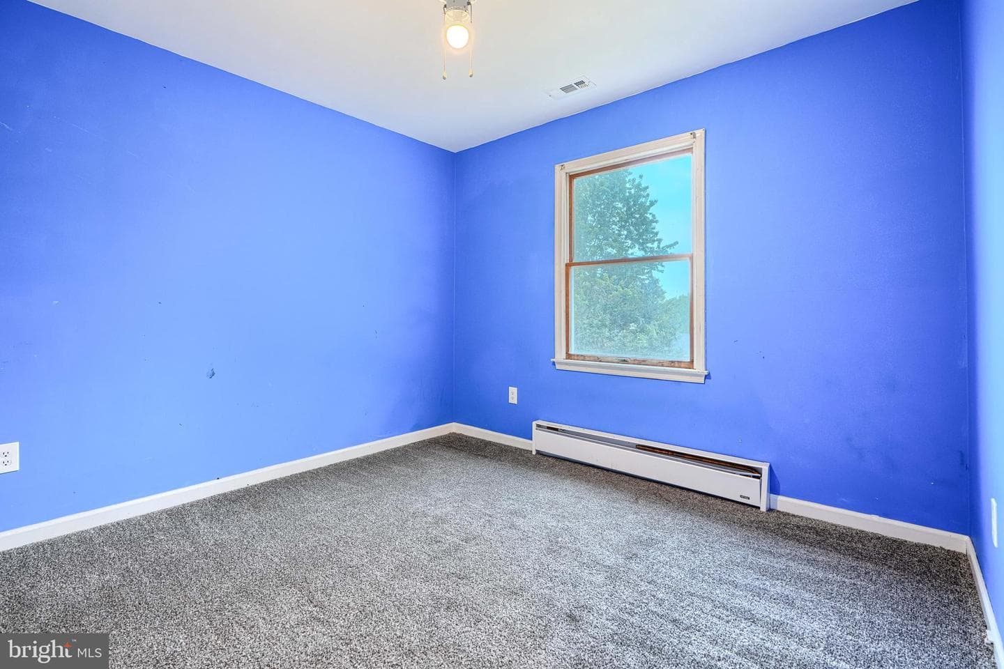 708 Gray Mount Circle photo 17