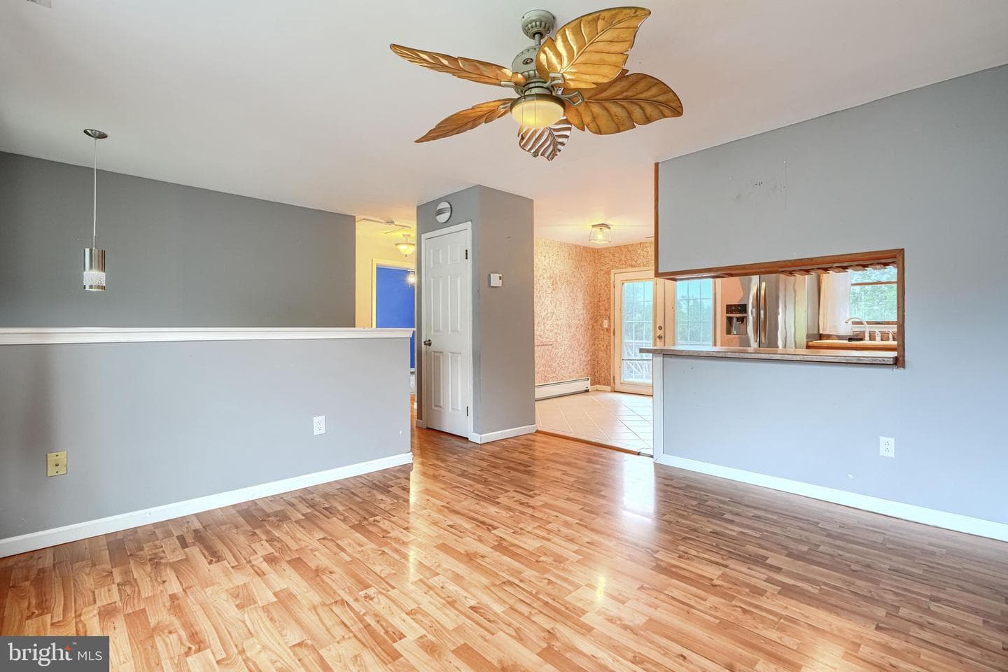 708 Gray Mount Circle photo 5