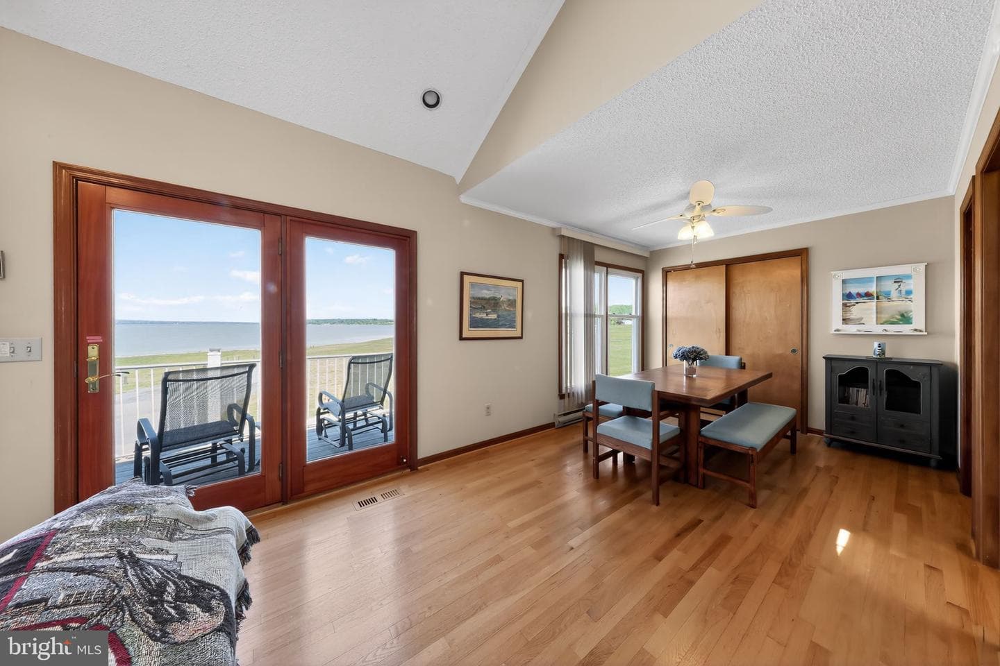 114 Bluff Road photo 13