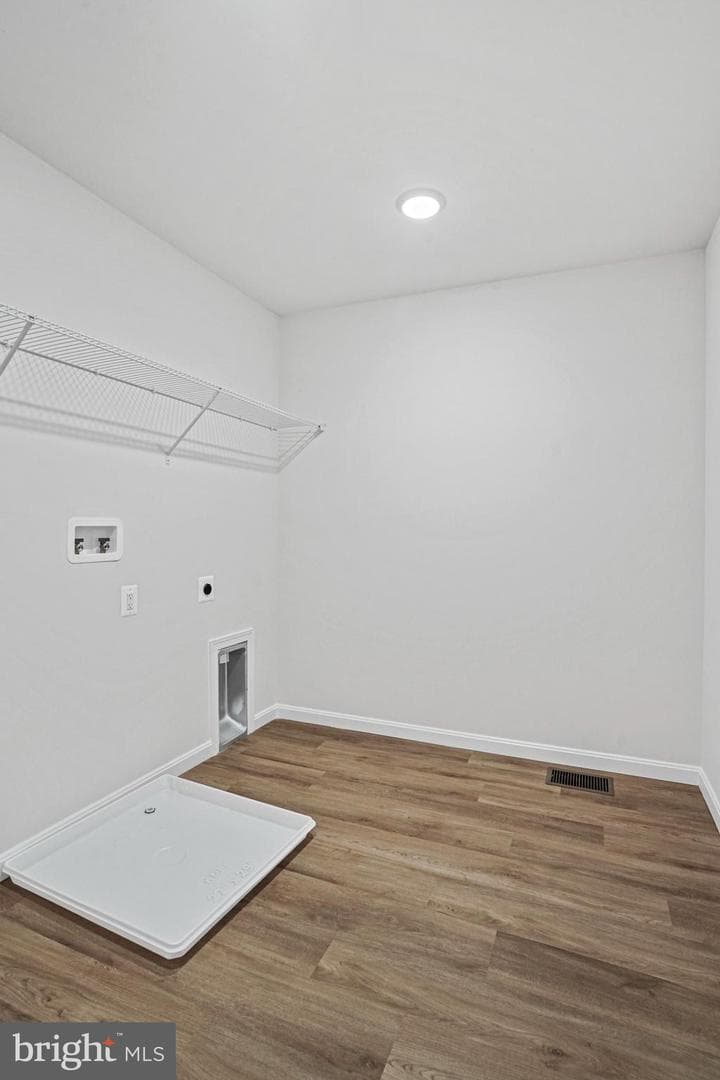 88 Catalpa Drive photo 21